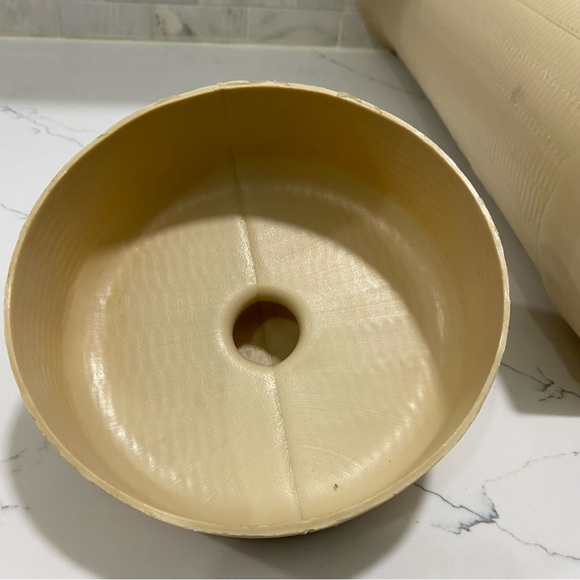 Vintage toilet paper holder canister with lid - Picture 5 of 9